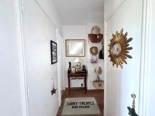 à vendre appartement Grimaud - À vendre à Grimaud studio dans résidence avec piscine