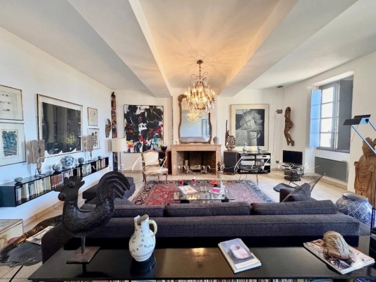 Vente appartement Grimaud - À vendre : Appartement de charme de 112 m2 dans le village de Grimaud avec vue panoramique