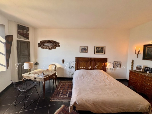 à vendre appartement Grimaud - À vendre : Appartement de charme de 112 m2 dans le village de Grimaud avec vue panoramique