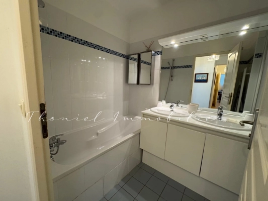 à vendre appartement Gassin - Grand appartement de 82 m2 avec jardin dans une résidence avec piscine