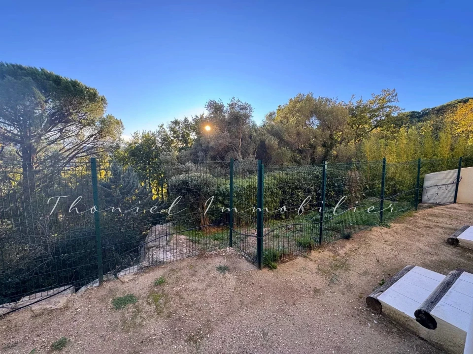 Agence immobilière Grimaud | Thoniel Immobilier | vente Appartement Grimaud