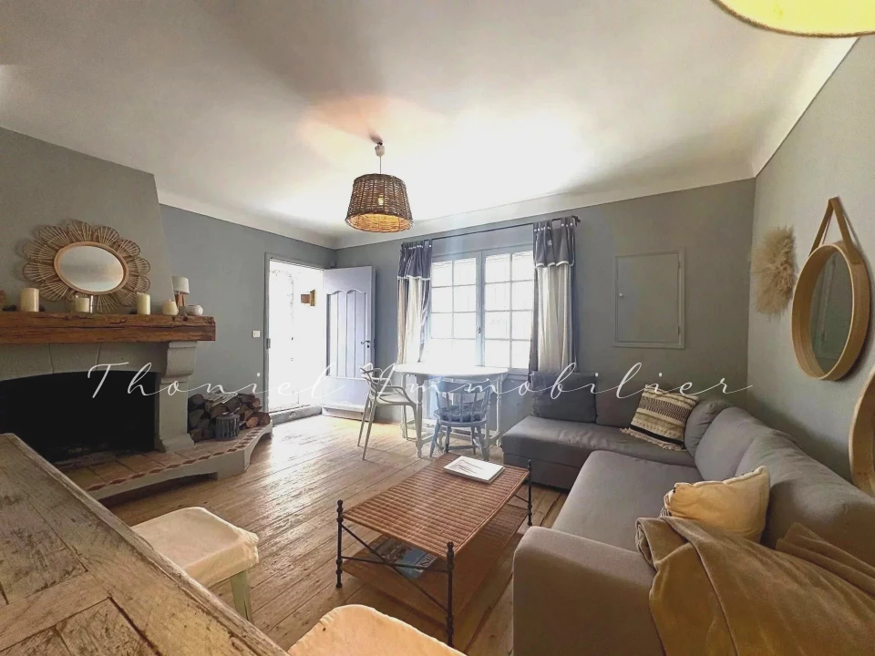 Agence immobilière Grimaud | Thoniel Immobilier | vente Maison village Grimaud