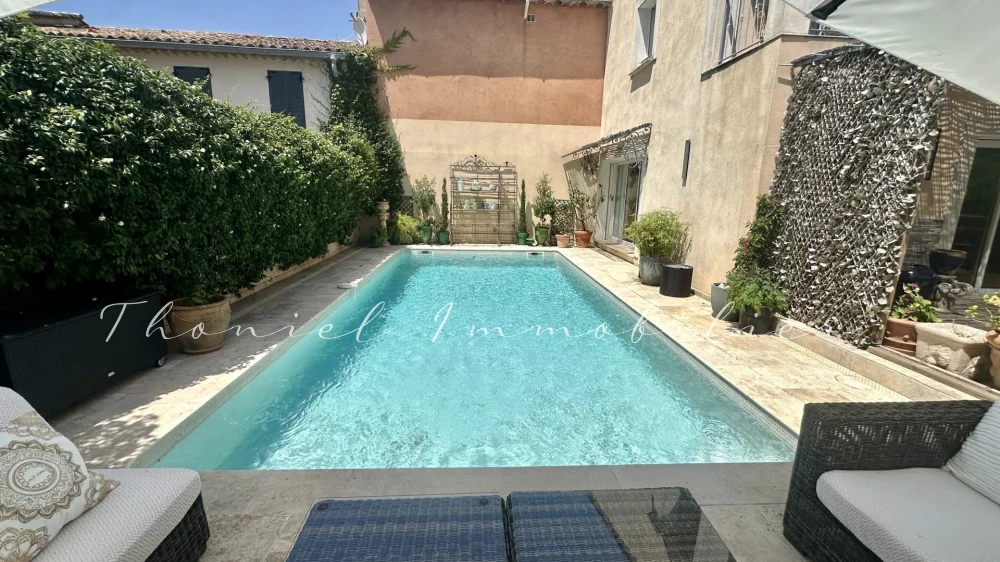 Agence immobilière Grimaud | Thoniel Immobilier | vente Maison village La Garde-Freinet