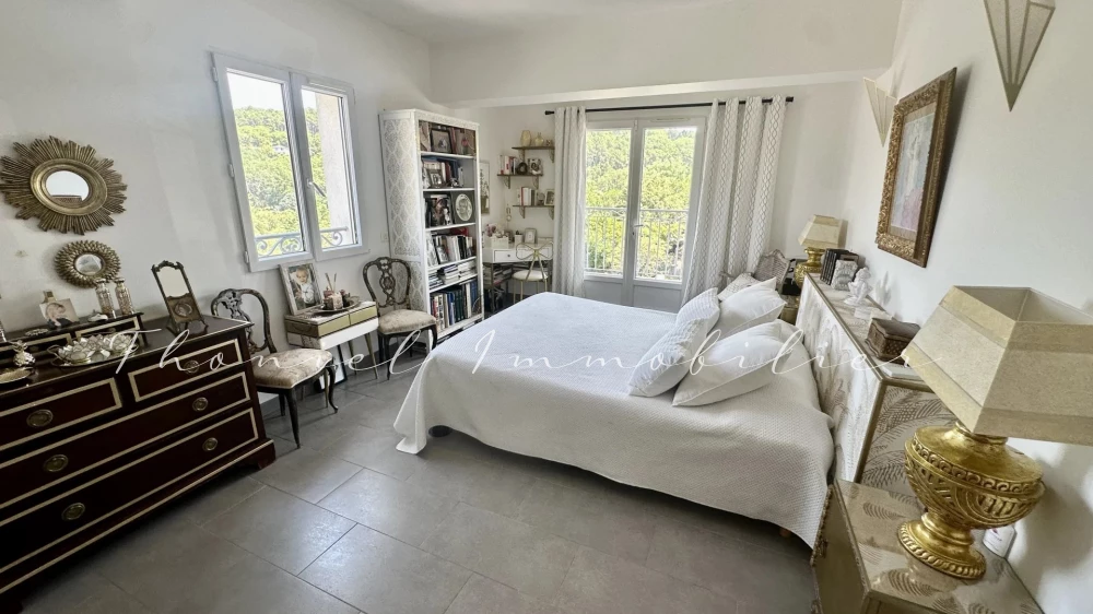 Agence immobilière Grimaud | Thoniel Immobilier | vente Maison village La Garde-Freinet