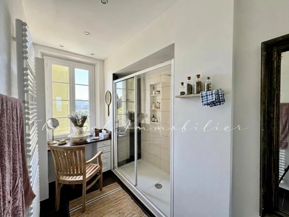 Agence immobilière Grimaud | Thoniel Immobilier | vente Maison village Grimaud