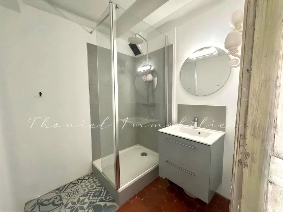 Agence immobilière Grimaud | Thoniel Immobilier | vente Maison village Grimaud