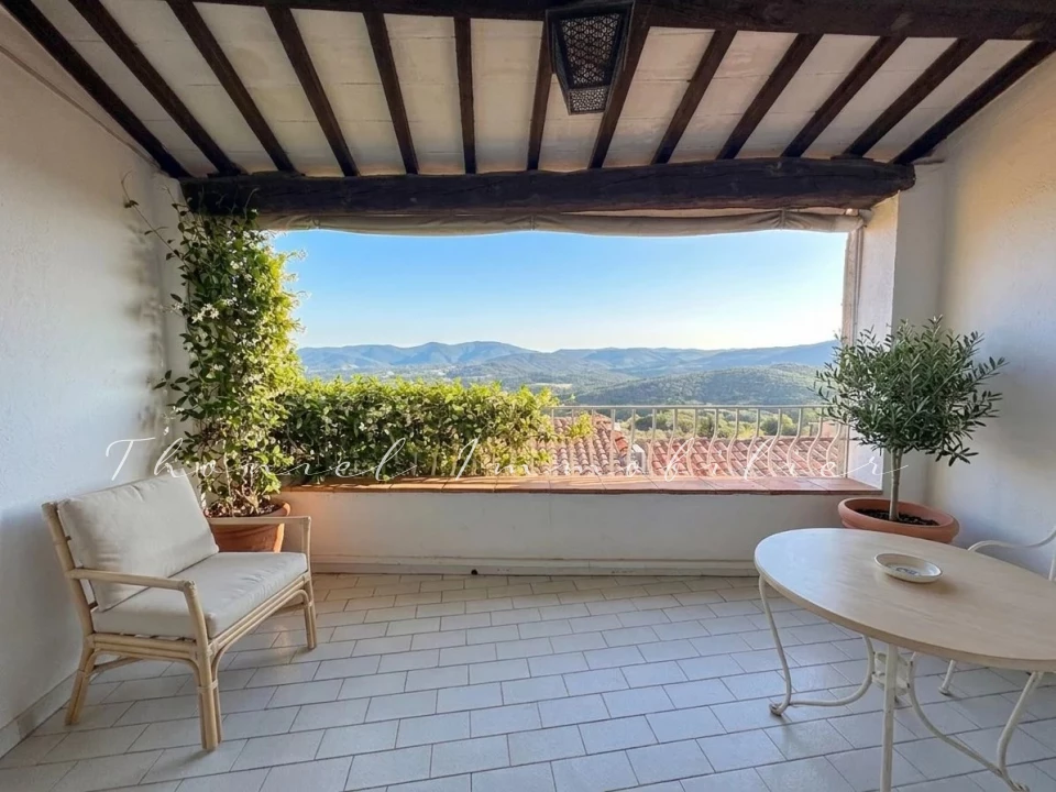 Agence immobilière Grimaud | Thoniel Immobilier | vente Maison village Grimaud