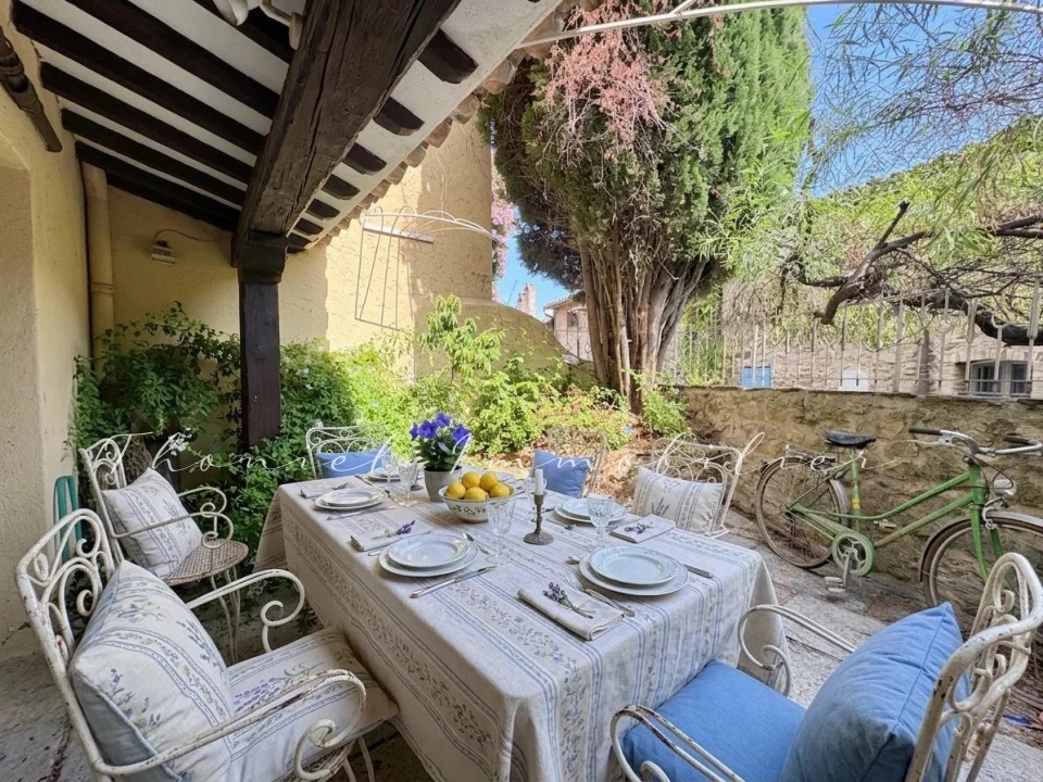 Agence immobilière Grimaud | Thoniel Immobilier | vente Maison village Grimaud