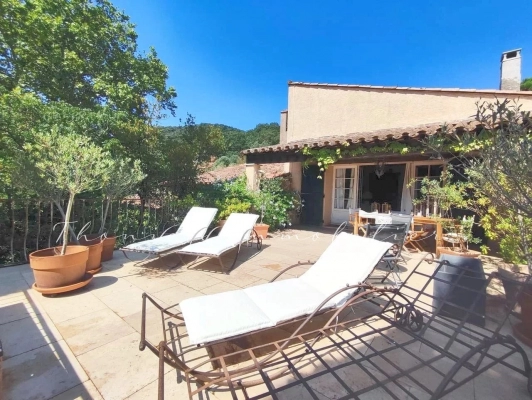 à vendre maison, villa Cogolin - A vendre : Maison de campagne pleine de charme à Cogolin