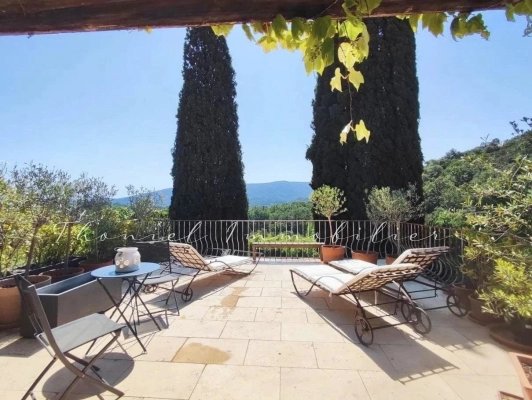 Vente maison, villa Cogolin - A vendre : Maison de campagne pleine de charme à Cogolin