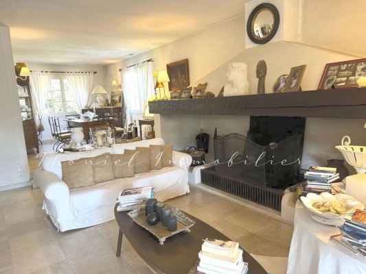 à vendre maison, villa Cogolin - A vendre : Maison de campagne pleine de charme à Cogolin