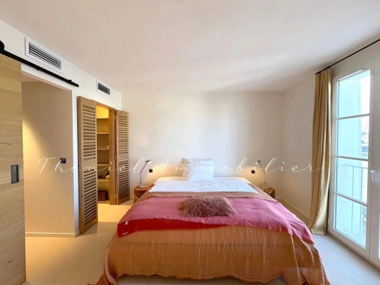 à vendre maison, villa Grimaud - À vendre à Port Grimaud : Maison de pêcheur rénovée avec amarrage