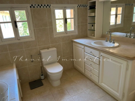 à vendre maison, villa La Garde-Freinet - Exclusivité : Charmante maison de campagne avec vue mer panoramique