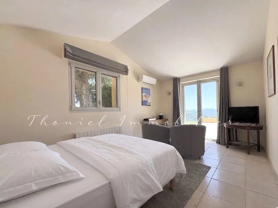 Agence immobilière Grimaud | Thoniel Immobilier | vente Maison La Garde-Freinet