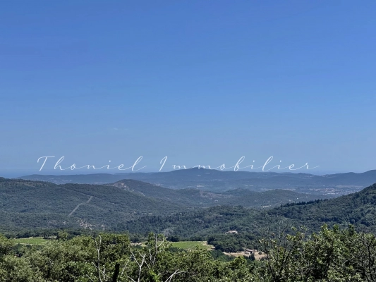 à vendre maison, villa La Garde-Freinet - Villa avec vue exceptionnelle à vendre à La Garde Freinet