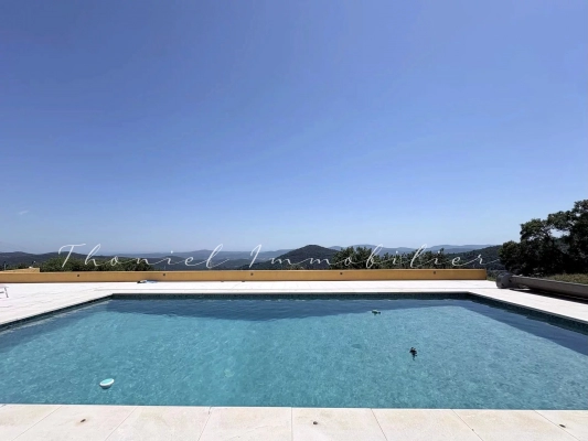 Vente maison, villa La Garde-Freinet - Villa avec vue exceptionnelle à vendre à La Garde Freinet