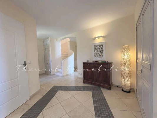 à vendre maison, villa La Garde-Freinet - Villa avec vue exceptionnelle à vendre à La Garde Freinet