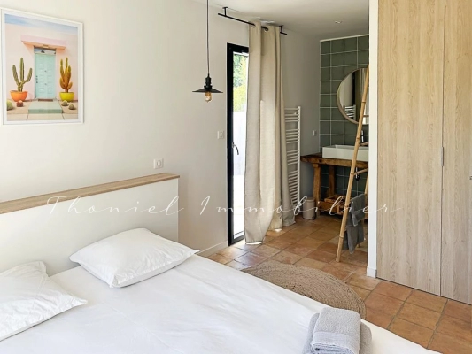 à vendre maison, villa Grimaud - Villa moderne 5 pièces avec piscine et jardin