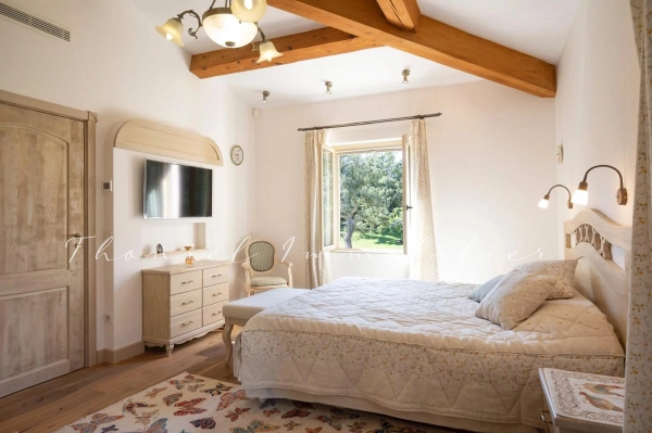à vendre maison, villa Grimaud - Demeure provençale à vendre dans un domaine confidentiel proche des plages à Grimaud