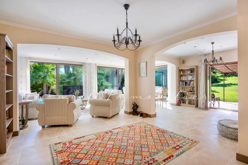 Agence immobilière Grimaud | Thoniel Immobilier | vente Maison Grimaud
