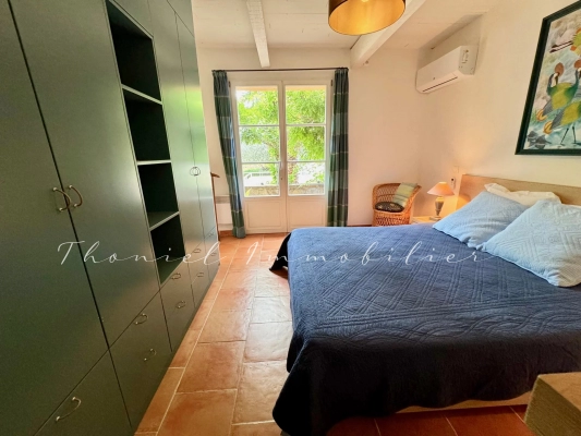 à vendre maison, villa Cogolin - Propriété avec vignes dans la campagne de Cogolin