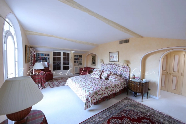 à vendre maison, villa Grimaud - Exceptionnelle propriété de caractère à vendre