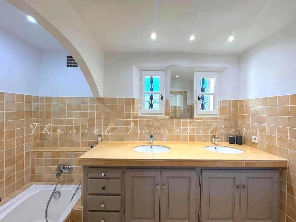 Agence immobilière Grimaud | Thoniel Immobilier | vente Maison Grimaud